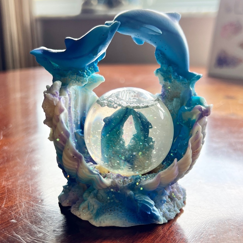 Dolphins Snow Globe